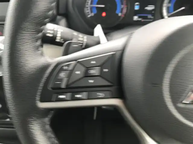 三菱 デリカミニ T プレミアム 富山県 2023(令5)年 0.1千km Ｄグリーン 届出済未使用車/リフトアップサスペンション/純正OPサイドデカール/純正OPオールウェザーマット/純正OPエクシードバイザー/デジタルインナーミラー/全周囲カメラ/マイパイロット/衝突被害軽減ブレーキ/コーナーセンサー/レーンキープアシスト/シートヒーター/ステアリングヒーター/両側パワースライドドア/プッシュスタート/スマートキー/LEDヘッドライト/オートライト