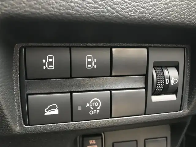 三菱 デリカミニ T プレミアム 富山県 2023(令5)年 0.1千km Ｄグリーン 届出済未使用車/リフトアップサスペンション/純正OPサイドデカール/純正OPオールウェザーマット/純正OPエクシードバイザー/デジタルインナーミラー/全周囲カメラ/マイパイロット/衝突被害軽減ブレーキ/コーナーセンサー/レーンキープアシスト/シートヒーター/ステアリングヒーター/両側パワースライドドア/プッシュスタート/スマートキー/LEDヘッドライト/オートライト