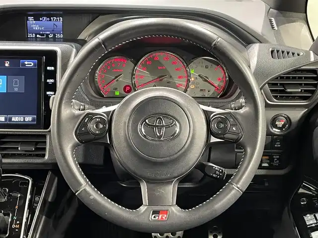 トヨタ ヴォクシー ZS GRスポーツ 愛知県 2017(平29)年 7.9万km ブラッキッシュアゲハガラスフレーク 純正10incナビ/CD/DVD/BT/フルセグTV/バックカメラ/純正フリップダウンモニター/ダブルオートエアコン/トヨタセーフティーセンス/衝突軽減ブレーキ/レーンキープアシスト/先行車発進お知らせ機能/オートハイビーム/クルーズコントロール/純正ETC2.0/両側パワースライドドア/スマートキー/プッシュスタート/LEDヘッドライト/オートライト