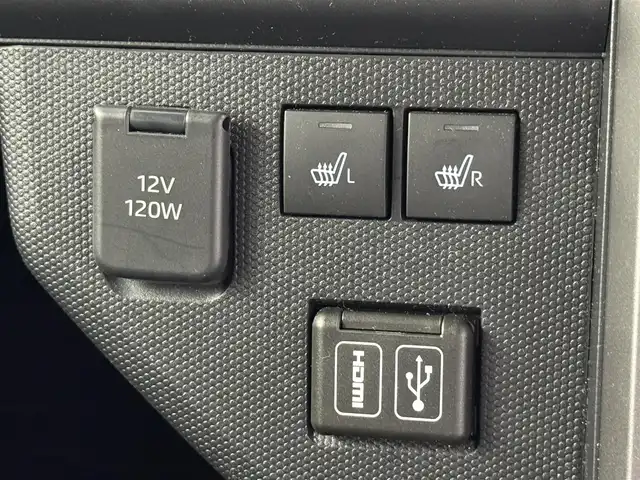 ダイハツ タフト G ダーククロムベンチャー 熊本県 2024(令6)年 0.7万km フォレストカーキメタリック ディーラーOPナビ（CD/DVD/BT/フルセグ）/バックカメラ/ETC/前方ドライブレコーダー/スマートアシスト/ ・衝突回避支援ブレーキ/ ・車線逸脱抑制支援/ ・先行車発進お知らせ/ ・標識認識/前席シートヒーター/電動パーキングブレーキ/ブレーキホールド/純正フロアマット/オートライト/LEDヘッドライト/スペアキー×1