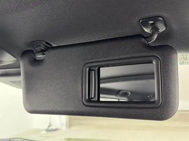 ダイハツ タフト G ダーククロムベンチャー 熊本県 2024(令6)年 0.7万km フォレストカーキメタリック ディーラーOPナビ（CD/DVD/BT/フルセグ）/バックカメラ/ETC/前方ドライブレコーダー/スマートアシスト/ ・衝突回避支援ブレーキ/ ・車線逸脱抑制支援/ ・先行車発進お知らせ/ ・標識認識/前席シートヒーター/電動パーキングブレーキ/ブレーキホールド/純正フロアマット/オートライト/LEDヘッドライト/スペアキー×1