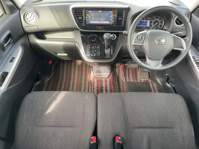 日産 デイズ ルークス ハイウェイスターターボ 神奈川県 2015(平27)年 5.3万km アゼリアピンク 純正ナビ/Bluetooth/CD/DVD/フルセグ/ETC/ドライブレコーダー前後/全周囲カメラ/両側パワースライドドア/純正フロアマット/純正アルミホイール/サーキュレーター/エマージェンシーブレーキ/後席サンシェード/ドアバイザー/オートライト