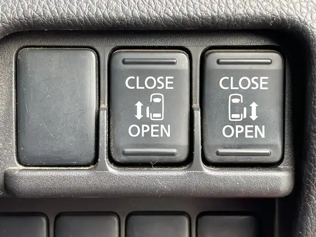 日産 デイズ ルークス ハイウェイスターターボ 神奈川県 2015(平27)年 5.3万km アゼリアピンク 純正ナビ/Bluetooth/CD/DVD/フルセグ/ETC/ドライブレコーダー前後/全周囲カメラ/両側パワースライドドア/純正フロアマット/純正アルミホイール/サーキュレーター/エマージェンシーブレーキ/後席サンシェード/ドアバイザー/オートライト