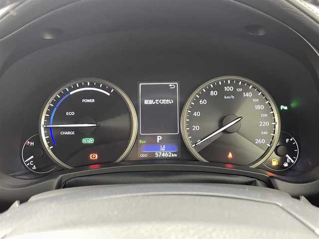 レクサス ＮＸ 300h Iパッケージ 熊本県 2018(平30)年 5.8万km グラファイトブラックガラスフレーク 純正ナビ（ＣＤ・ＤＶＤ・フルセグ・ＢＴ・ＳＤ・ＡＵＸ・ＵＳＢ）/バックカメラ　/ビルトインＥＴＣ　/社外前後ドライブレコーダー　/前後クリアランスソナー　/前席シートヒーター　/パワーバックドア　/ステアリングヒーター/前席パワーシート/レーンデェパーチャアラート/プリクラッシュセーフティ/レーダークルーズコントロール/ブラインドスポットモニター/横滑り防止/F・Rシーケンシャルウインカー/パドルシフト/純正フロアマット/純正１８インチAW/オートライト/オートマチックハイビーム/LEDヘッドライト/フォグライト/スマートキー/プッシュスタート/保証書/取扱説明書
