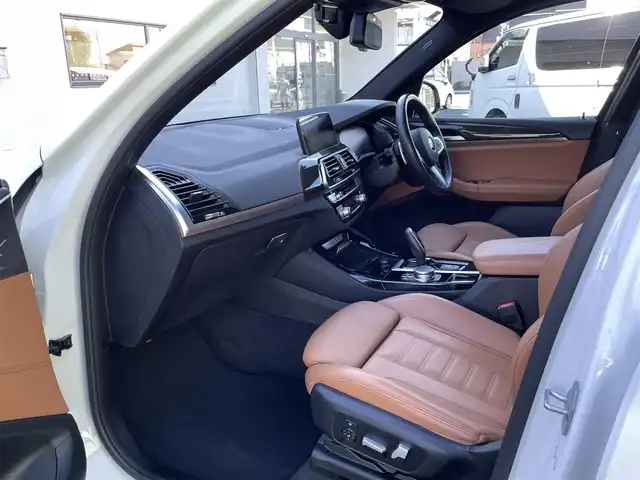ＢＭＷ Ｘ３ xDrive20d Mスポーツ 千葉県 2021(令3)年 2.3万km アルピンホワイトⅢ ワンオーナー/衝突被害低減ブレーキ/アクティブクルーズコントロール（ACC）/レーンチェンジウォーニング（BSM）/車線逸脱警告（LKA)/TCL製前後ドライブレコーダー/LEDヘッドライト/　・オートハイビーム/全方位カメラ/前後コーナーセンサー/ヘッドアップディスプレイ（HUD）/SOSコール/フルセグTV/　・Blue Tooth/全席シートヒーター/D/N席ランバーサポート（メーカーOP）/メーカーOP20インチAW/取説/保証書/スペアキー/R4.5.6.7ディーラー記録簿あり