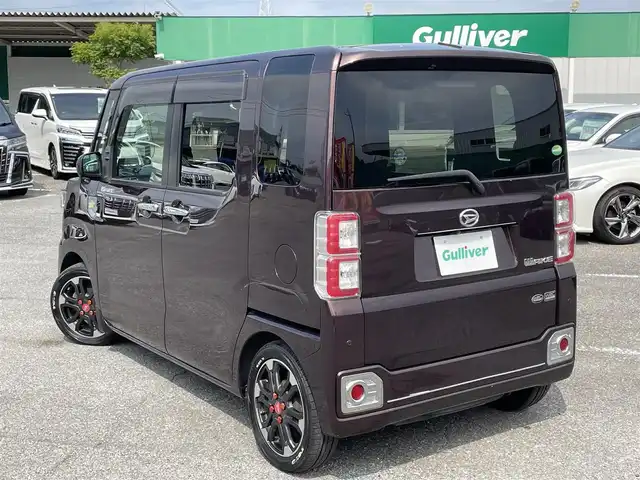 ダイハツ ウェイク G ターボ　レジャーエディション SA Ⅲ 千葉県 2018(平30)年 5.7万km プラムブラウンクリスタルマイカ スマートアシストIII/・衝突軽減ブレーキ/・車線逸脱警報/・誤発進抑制制御機能/・先行車発進お知らせ機能/・オートマチックハイビーム/社外SDナビ【AVN138MW】/バックカメラ/両後パワースライドドア/スマートキー/コーナーセンサー/社外LEDヘッドライト/フォグランプ/純正15インチアルミホイール/本革巻きステアリング/オートライト/サイドエアバッグ