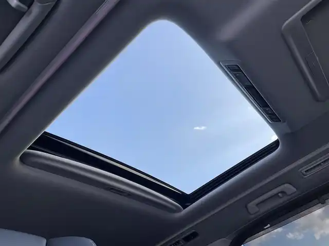 トヨタ アルファードハイブリット SR Cパッケージ 道南・函館 2020(令2)年 3.7万km ホワイトパールクリスタルシャイン /純正ナビ//フルセグTV//モデリスタエアロ//サンルーフ//フリップダウンモニター//ドライブレコーダー//パワーバックドア//バックカメラ//シートヒーター//ベンチレーション//レーダークルーズコントロール//レーンキープアシスト//ETC