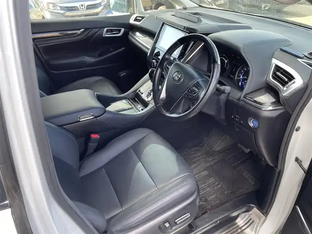 トヨタ アルファードハイブリット SR Cパッケージ 道南・函館 2020(令2)年 3.7万km ホワイトパールクリスタルシャイン /純正ナビ//フルセグTV//モデリスタエアロ//サンルーフ//フリップダウンモニター//ドライブレコーダー//パワーバックドア//バックカメラ//シートヒーター//ベンチレーション//レーダークルーズコントロール//レーンキープアシスト//ETC