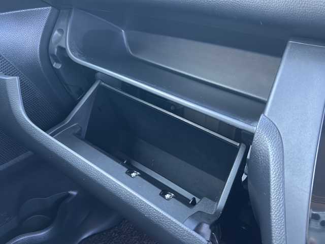 三菱 ｅＫスペース カスタムT 秋田県 2014(平26)年 7.7万km シルキーホワイト 純正メモリナビ/純正CD、DVD、BT、TV/純正15インチAW/純正フロアマット/両側パワースライドドア/バックカメラ/ドライブレコーダー/スペアキー/取説、保証書/４WD