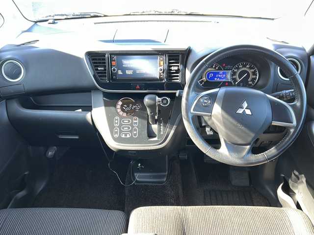 三菱 ｅＫスペース カスタムT 秋田県 2014(平26)年 7.7万km シルキーホワイト 純正メモリナビ/純正CD、DVD、BT、TV/純正15インチAW/純正フロアマット/両側パワースライドドア/バックカメラ/ドライブレコーダー/スペアキー/取説、保証書/４WD