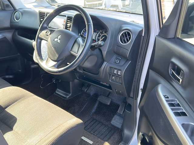 三菱 ｅＫスペース カスタムT 秋田県 2014(平26)年 7.7万km シルキーホワイト 純正メモリナビ/純正CD、DVD、BT、TV/純正15インチAW/純正フロアマット/両側パワースライドドア/バックカメラ/ドライブレコーダー/スペアキー/取説、保証書/４WD