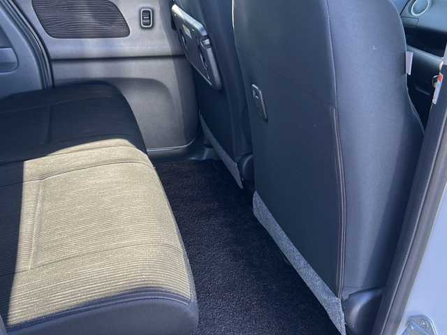 三菱 ｅＫスペース カスタムT 秋田県 2014(平26)年 7.7万km シルキーホワイト 純正メモリナビ/純正CD、DVD、BT、TV/純正15インチAW/純正フロアマット/両側パワースライドドア/バックカメラ/ドライブレコーダー/スペアキー/取説、保証書/４WD