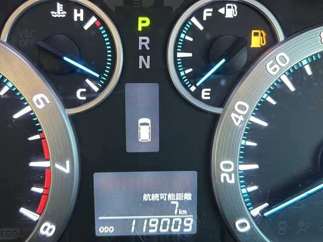 トヨタ アルファード 240G 福井県 2009(平21)年 11.9万km ホワイトパールクリスタルシャイン 保証書・取説/純正HDDナビ/　（フルセグTV・CD/DVD・AM/FM）/純正フリップダウンモニター/バックカメラ/純正フロアマット/両側パワースライドドア/純正17インチAW/前席パワーシート（メモリ付）/2列目キャプテンシート/オットマン/オートリトラミラー/ウッドコンビステアリング/クルーズコントロール/コーナーセンサー/HIDライト/フォグランプ/プッシュスタート