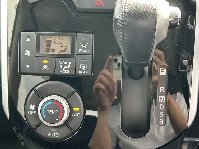 ダイハツ タント カスタム RS 栃木県 2015(平27)年 6.8万km ブラックマイカメタリック 社外メモリナビ/フルセグTV/DVD/Bluetooth/バックカメラ/ETC/両側パワースライドドア/前後ドライブレコーダー/LEDオートライト/TEINサスペンション(純正積込)/GPSレーダー/スマートキー×2/プッシュスタート/アイドリングストップ/ステアリングリモコン/横滑り防止装置/純正15インチAW/サイドエアバッグ