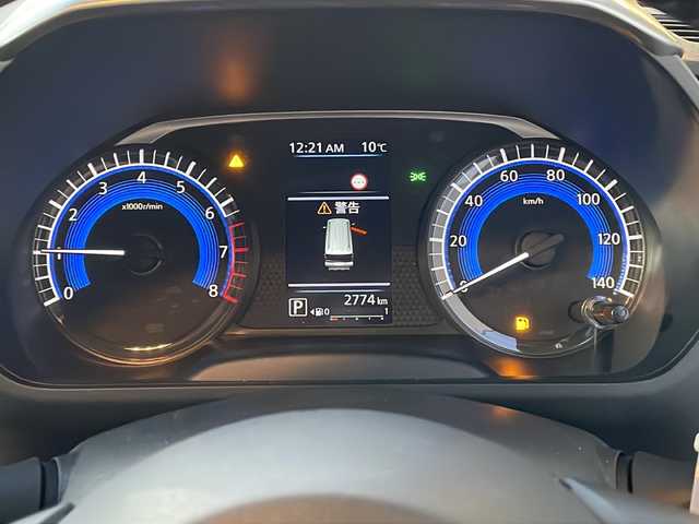 三菱 デリカミニ G 福島県 2024(令6)年 0.3万km Ｄグリーン ワンオナ　純９ナビ　バックＣ　ＢＴ　フルセグ　片側パワスラ　Ｅアシスト　ＬＥＤヘッドライト　フォグ　前席シートヒーター　ハーフレザー　自動防眩ミラー　黒革巻ステアリング　ステリモ　スペアキー　保証書/色コード【X42F29】