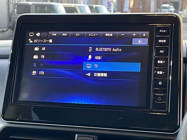 三菱 デリカミニ G 福島県 2024(令6)年 0.3万km Ｄグリーン ワンオナ　純９ナビ　バックＣ　ＢＴ　フルセグ　片側パワスラ　Ｅアシスト　ＬＥＤヘッドライト　フォグ　前席シートヒーター　ハーフレザー　自動防眩ミラー　黒革巻ステアリング　ステリモ　スペアキー　保証書/色コード【X42F29】