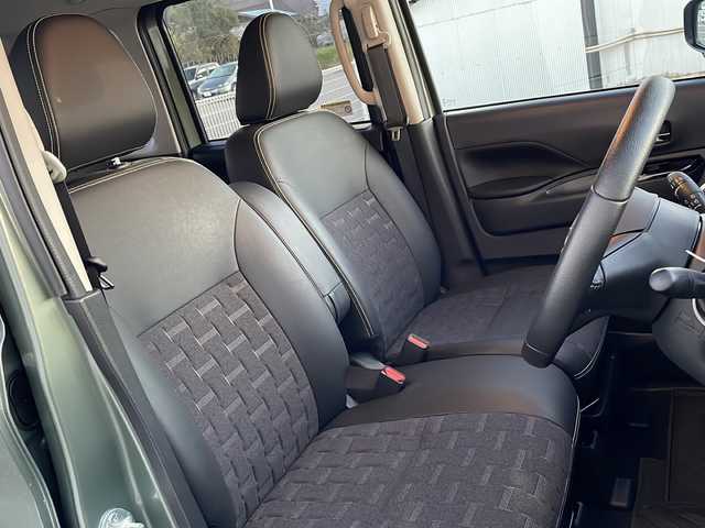 三菱 デリカミニ G 福島県 2024(令6)年 0.3万km Ｄグリーン ワンオナ　純９ナビ　バックＣ　ＢＴ　フルセグ　片側パワスラ　Ｅアシスト　ＬＥＤヘッドライト　フォグ　前席シートヒーター　ハーフレザー　自動防眩ミラー　黒革巻ステアリング　ステリモ　スペアキー　保証書/色コード【X42F29】