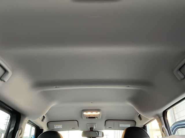 三菱 デリカミニ G 福島県 2024(令6)年 0.3万km Ｄグリーン ワンオナ　純９ナビ　バックＣ　ＢＴ　フルセグ　片側パワスラ　Ｅアシスト　ＬＥＤヘッドライト　フォグ　前席シートヒーター　ハーフレザー　自動防眩ミラー　黒革巻ステアリング　ステリモ　スペアキー　保証書/色コード【X42F29】