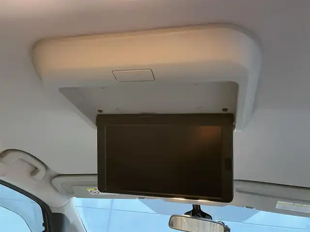 日産 セレナ ハイウェイスターVセレクションⅡ 千葉県 2019(平31)年 3.3万km ダイヤモンドブラック 2トーン 純正9インチナビ/・Bluetooth/・フルセグTV/・DVD/アラウンドビューモニター/11インチフリップダウンモニター/両側パワースライドドア/インテリジェントパーキングアシスト/エマージェンシーブレーキ/クリアランスソナー/LEDヘッドライト/ETC/スマートキー/プッシュスタート