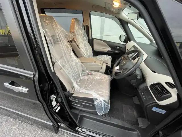 日産 セレナ ハイウェイスターVセレクションⅡ 千葉県 2019(平31)年 3.3万km ダイヤモンドブラック 2トーン 純正9インチナビ/・Bluetooth/・フルセグTV/・DVD/アラウンドビューモニター/11インチフリップダウンモニター/両側パワースライドドア/インテリジェントパーキングアシスト/エマージェンシーブレーキ/クリアランスソナー/LEDヘッドライト/ETC/スマートキー/プッシュスタート