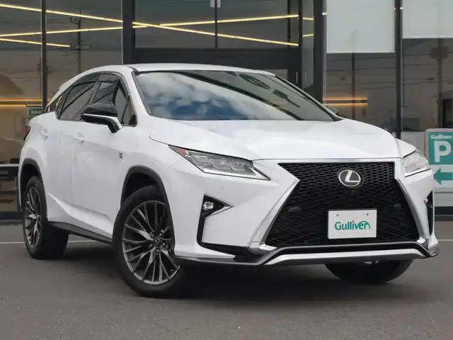 レクサス ＲＸ 茨城県 2017(平29)年 5.7万km ホワイトノーヴァガラスフレーク 純正ナビ/【ラジオ・DISC・SD・USB・BT・AUX・TV】/シートヒーター/エアシート/ステアリングヒーター/パワーシート/シートメモリ/パドルシフト/BMS/HUD/電動リア/アイドリングストップ/100V電源/レーダークルコン/ETC2.0/全方位カメラ/前後コーナーセンサー