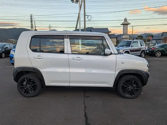 スズキ ハスラー G 福井県 2018(平30)年 7.4万km ピュアホワイトP 社外SDナビTV/(フルセグTV/Bluetooth/CD/DVD)/バックモニター/4WD/衝突軽減被害/アイドリングストップ/ダウンヒルアシストコントロール/グリップコントロール/ベンチシート/前席シートヒーター/純正フロアマット/AAC/BALMNUM製AW/ETC/キセノンヘッドライト/スマートキー