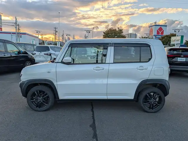 スズキ ハスラー G 福井県 2018(平30)年 7.4万km ピュアホワイトP 社外SDナビTV/(フルセグTV/Bluetooth/CD/DVD)/バックモニター/4WD/衝突軽減被害/アイドリングストップ/ダウンヒルアシストコントロール/グリップコントロール/ベンチシート/前席シートヒーター/純正フロアマット/AAC/BALMNUM製AW/ETC/キセノンヘッドライト/スマートキー