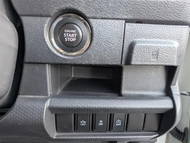 スズキ ハスラー G 福井県 2018(平30)年 7.4万km ピュアホワイトP 社外SDナビTV/(フルセグTV/Bluetooth/CD/DVD)/バックモニター/4WD/衝突軽減被害/アイドリングストップ/ダウンヒルアシストコントロール/グリップコントロール/ベンチシート/前席シートヒーター/純正フロアマット/AAC/BALMNUM製AW/ETC/キセノンヘッドライト/スマートキー