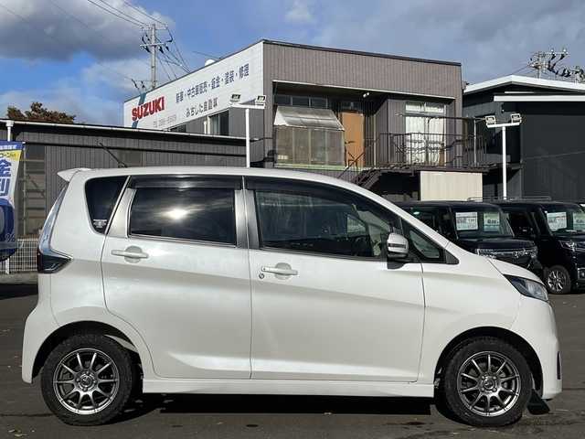 日産 デイズ ハイウェイスターX 宮城県 2013(平25)年 8.5万km ホワイトパール (株)IDOMが運営する【じしゃロン仙台店】の自社ローン専用車両になりますこちらは現金またはオートローンご利用時の価格です。自社ローンご希望の方は別途その旨お申付け下さい/スマートキー/CDオーディオ/バックカメラ/ETC/HIDヘッドライト