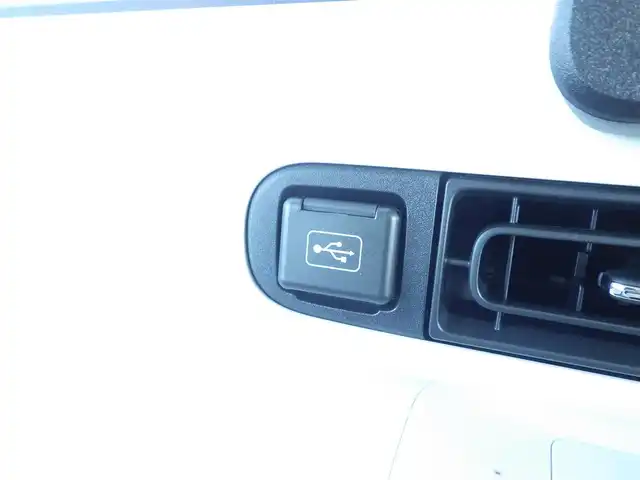 ダイハツ ムーヴ キャンバス ストライプス G 千葉県 2025(令7)年 0.1千km シャイニングホワイトパール/ファイアークォーツレッドメタリック リラックススタイル/（メーカーオプションのみ）/スマートアシストIII/エコアイドル/両側パワースライドドア/純正メモリーナビ/地デジTV/【DVD/CD再生機能】/バックカメラ/前席シートヒーター/ステアリングスイッチ/LEDヘッドライト/フォグライト/コーナーセンサー/サイド/カーテンエアバッグ/キーフリーシステム