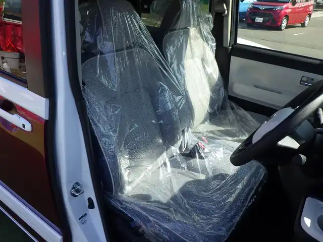 ダイハツ ムーヴ キャンバス ストライプス G 千葉県 2025(令7)年 0.1千km シャイニングホワイトパール/ファイアークォーツレッドメタリック リラックススタイル/（メーカーオプションのみ）/スマートアシストIII/エコアイドル/両側パワースライドドア/純正メモリーナビ/地デジTV/【DVD/CD再生機能】/バックカメラ/前席シートヒーター/ステアリングスイッチ/LEDヘッドライト/フォグライト/コーナーセンサー/サイド/カーテンエアバッグ/キーフリーシステム