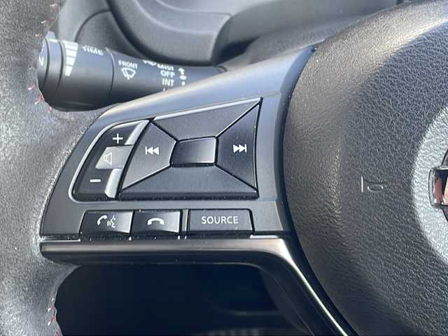 日産 ノート e－パワーニスモ S 大阪府 2019(平31)年 6.8万km ブリリアントホワイトパール ニスモ専用メーカーOPレカロシート　/デジタルインナーミラー　/アラウンドビューモニター　/純正ナビ　/フルセグTV/CD/DVD/BT/ニスモ専用マット　/ＬＥＤライト/オートライト/リアフォグ　/純正１６インチＡＷ　/エマージェンシーブレーキ　/レーンキープアシスト/レーダークルーズコントロール/純正ドライブレコーダー（前方）/ＥＴＣ　/アルカンターラコンビステアリング/ステアリングスイッチ/電格ミラー/取説/保証書/スペアキーｘ１