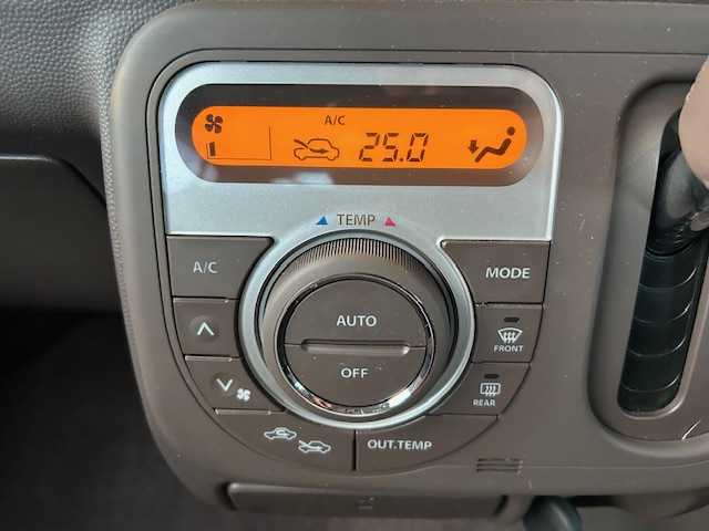 スズキ ラパン ショコラ X 宮城県 2014(平26)年 4.9万km シャンパンピンクPM 登録時走行距離４８２５２ｋｍ/プッシュスタート/アイドリングストップ/オートライト/スマートキー/ショコラ専用シート/純正フロアマット/ベンチシート/純正オーディオ/CD/AM/FM/LEDヘッドライト/ドアバイザー/純正アルミホイール/Wミラー/運転席シガーソケット/ABS/横滑り防止装置/オートライト