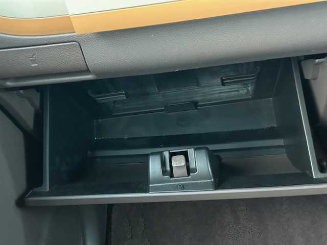 スズキ ラパン ショコラ X 宮城県 2014(平26)年 4.9万km シャンパンピンクPM 登録時走行距離４８２５２ｋｍ/プッシュスタート/アイドリングストップ/オートライト/スマートキー/ショコラ専用シート/純正フロアマット/ベンチシート/純正オーディオ/CD/AM/FM/LEDヘッドライト/ドアバイザー/純正アルミホイール/Wミラー/運転席シガーソケット/ABS/横滑り防止装置/オートライト