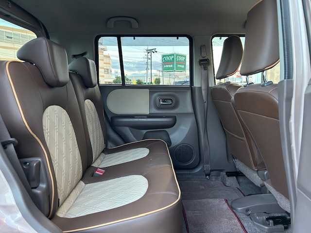 スズキ ラパン ショコラ X 宮城県 2014(平26)年 4.9万km シャンパンピンクPM 登録時走行距離４８２５２ｋｍ/プッシュスタート/アイドリングストップ/オートライト/スマートキー/ショコラ専用シート/純正フロアマット/ベンチシート/純正オーディオ/CD/AM/FM/LEDヘッドライト/ドアバイザー/純正アルミホイール/Wミラー/運転席シガーソケット/ABS/横滑り防止装置/オートライト