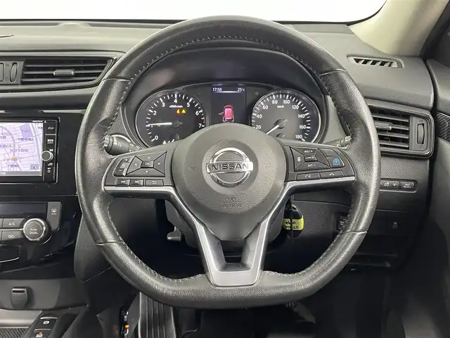 日産 エクストレイル 20X 大分県 2017(平29)年 7.7万km ボルドーレッド 純正SDナビ/（フルセグ/CD/DVD/Bluetooth）/プロパイロット/４WD/パワーバックドア/デジタルインナーミラー/電動パーキングブレーキ/オートブレーキホールド/ETC/アラウンドビューモニター/ステアリングスイッチ/スマートキー・プッシュスタート/保証書・取扱説明書