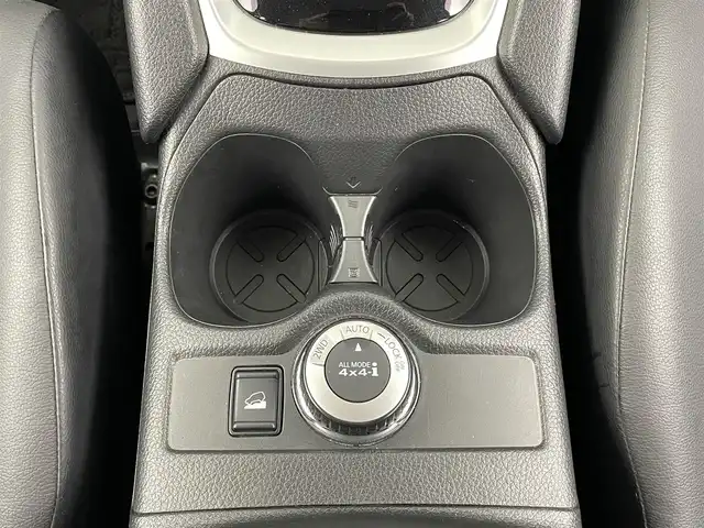 日産 エクストレイル 20X 大分県 2017(平29)年 7.7万km ボルドーレッド 純正SDナビ/（フルセグ/CD/DVD/Bluetooth）/プロパイロット/４WD/パワーバックドア/デジタルインナーミラー/電動パーキングブレーキ/オートブレーキホールド/ETC/アラウンドビューモニター/ステアリングスイッチ/スマートキー・プッシュスタート/保証書・取扱説明書