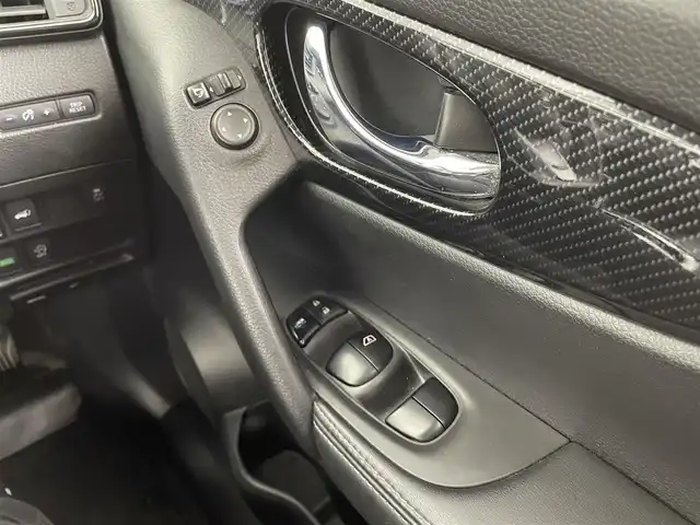 日産 エクストレイル 20X 大分県 2017(平29)年 7.7万km ボルドーレッド 純正SDナビ/（フルセグ/CD/DVD/Bluetooth）/プロパイロット/４WD/パワーバックドア/デジタルインナーミラー/電動パーキングブレーキ/オートブレーキホールド/ETC/アラウンドビューモニター/ステアリングスイッチ/スマートキー・プッシュスタート/保証書・取扱説明書