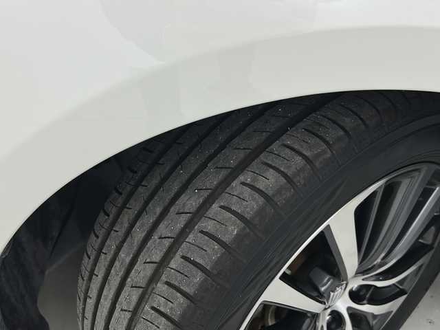 トヨタ クラウン ハイブリッド S Cパッケージ 宮城県 2018(平30)年 5万km ホワイトパールクリスタルシャイン 純正ナビ/ＣＤ／ＤＶＤ／Ｂｌｕｅｔｏｏｔｈ/フルセグＴＶ/バックカメラ/ＤＮシートヒーター/ＤＮパワーシート/ハンドルヒーター/レーントレーシングアシスト/オートクルーズコントロール/ＢＳＭ/ＨＵＤ/リヤクロストラフィックアラート/パーキングサポートブレーキ/プリクラッシュセーフティ/ドライブレコーダー/ETC2.0/オートライト/オートハイビーム