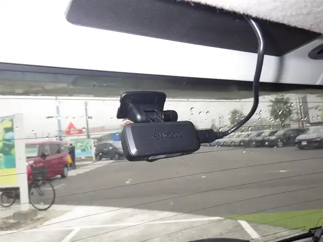 トヨタ アクア G 千葉県 2012(平24)年 3.9万km ライムホワイトパールクリスタルシャイン 純正SDナビ/ワンセグTV/【CD再生機能】/ドライブレコーダー（前後撮影）/革巻きステアリング/ETC/HIDヘッドライト/ウインカーミラー/スマートキー