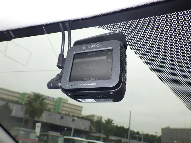 トヨタ アクア G 千葉県 2012(平24)年 3.9万km ライムホワイトパールクリスタルシャイン 純正SDナビ/ワンセグTV/【CD再生機能】/ドライブレコーダー（前後撮影）/革巻きステアリング/ETC/HIDヘッドライト/ウインカーミラー/スマートキー