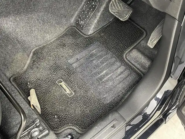 スズキ ジムニー XC 群馬県 2024(令6)年 1.4万km ブルーイッシュブラックパール3 社外７インチディスプレイオーディオ　バックカメラ　クルーズコントロール　ハイビームアシスト　シートヒーター　純正１６インチＡＷ　ステアリングリモコン　ダウンヒルアシスト　ドラレコ　スマートキー　禁煙車