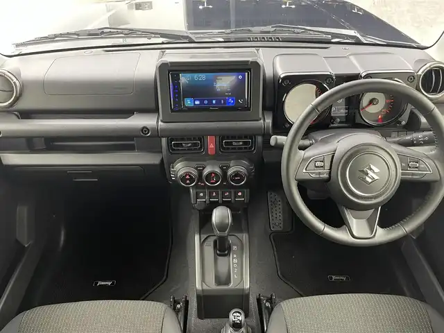 スズキ ジムニー XC 群馬県 2024(令6)年 1.4万km ブルーイッシュブラックパール3 社外７インチディスプレイオーディオ　バックカメラ　クルーズコントロール　ハイビームアシスト　シートヒーター　純正１６インチＡＷ　ステアリングリモコン　ダウンヒルアシスト　ドラレコ　スマートキー　禁煙車