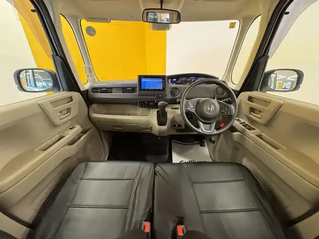 ホンダ Ｎ ＢＯＸ G ホンダセンシング 群馬県 2018(平30)年 3.1万km プラチナホワイトパール 安全装備/・衝突軽減ブレーキ/・レーンキープアシスト/・オートライト/・横滑り防止/・クルーズコントロール/純正7インチナビ/・AM/FM/フルセグTV/・Bluetooth/SD/・CD/DVD/LEDヘッドライト/バックカメラ/ETC/革調シートカバー/純正ドアバイザー/プッシュスタート/スマートキー