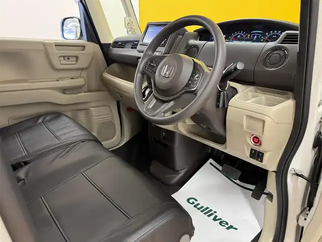 ホンダ Ｎ ＢＯＸ G ホンダセンシング 群馬県 2018(平30)年 3.1万km プラチナホワイトパール 安全装備/・衝突軽減ブレーキ/・レーンキープアシスト/・オートライト/・横滑り防止/・クルーズコントロール/純正7インチナビ/・AM/FM/フルセグTV/・Bluetooth/SD/・CD/DVD/LEDヘッドライト/バックカメラ/ETC/革調シートカバー/純正ドアバイザー/プッシュスタート/スマートキー