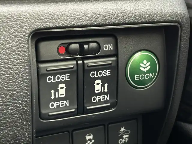 ホンダ オデッセイ アブソルート・Xホンダセンジング 福岡県 2016(平28)年 7.3万km クリスタルブラックパール 純正7型SDナビ(フルセグTV/CD/DVD)後席モニターホンダセンシング両側電動パワスラアダブティプクルーズコントロールETC純正LEDヘットライト純正17インチアルミホイール純正LEDルームランプ純正フロアマット