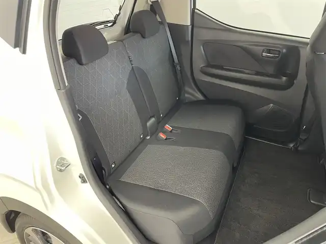 三菱 ｅＫクロス G プレミアム 埼玉県 2024(令6)年 0.3万km シルキーホワイト 純正9インチナビ/(Bluetooth/USB/HDMI/フルセグ/ＡｐｐｌｅＣａｒＰｌａｙ/AndroidAuto)/全方位カメラ/デジタルインナーミラー/レーダークルーズコントロール/シートヒーター/ステアリングヒーター/オートブレーキホールド/ダウンヒルアシスト/アイドリングストップ/オートＬＥＤライト/フォグライト/コーナーセンサー/純正15インチアルミホイール