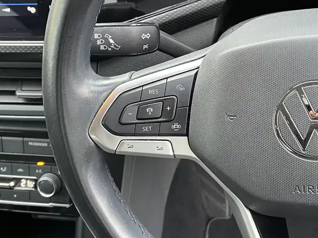 フォルクスワーゲン ＶＷ Ｔ－クロス TSI アクティブ 静岡県 2021(令3)年 4.7万km ディープブラックパールエフェクト ｄｉｓｃｏｖｅｒPRO/IQ DRIVE/ACC/Front Assist/Lane Assist/ブラインドスポットディテクション/疲労検知システム/オキュパントプロテクション/LEDヘッドライト/ESC/ETC２．０/ドライブレコーダー/APP-connect