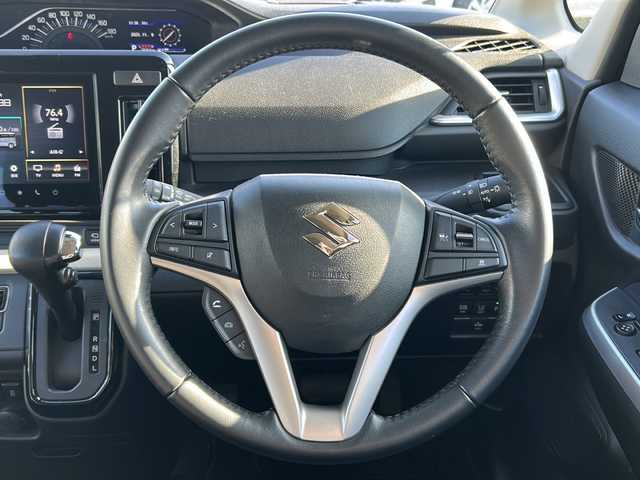 スズキ ソリオ HV MZ 道北・旭川 2021(令3)年 3万km メロウディープレッドパール /4WD//禁煙車//純正ナビ BT/USB/フルセグ/AppleCarPlay/AndroidAuto/CD/DVD//全方位カメラ//両側パワースライドドア//シートヒーター//純正エンジンスターター//ACC//アイドリングストップ//DCBS//前方衝突警報ブレーキ//前方衝突警報//車線逸脱警報//ふらつき警報//先行車発進告知//標識認識機能//後退時ブレーキサポート//後方誤発進抑制機能//革巻きステアリング//ステアリングスイッチ//オートライト//LEDヘッドライト//リアフォグランプ//サーキュレーター//ドアバイザー//ETC//純正フロアマット//サンシェード//セカンドシートテーブル//スペアキー//保証書//取説