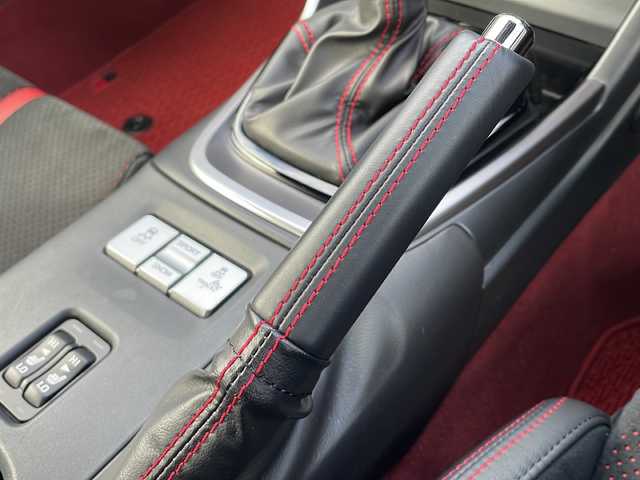 トヨタ ＧＲ８６ RZ 山口県 2022(令4)年 0.7万km マグネタイトグレーメタリック ワンオーナー/純正ナビ/CD/SD/BT/ワンセグTV/バックカメラ/純正LEDヘッドライト/純正フォグランプ/オートライト/社外１８インチアルミホイール(RAYSグラムライツ)/ハーフレザーシート/前席シートヒーター/革巻きステアリング/ステアリングスイッチ/パドルシフト/クルーズコントロール/衝突被害軽減ブレーキ/LDW/BSM/コーナーセンサー/スマートキー×２/純正フロアマット/純正ドアバイザー/電動格納ドアミラー